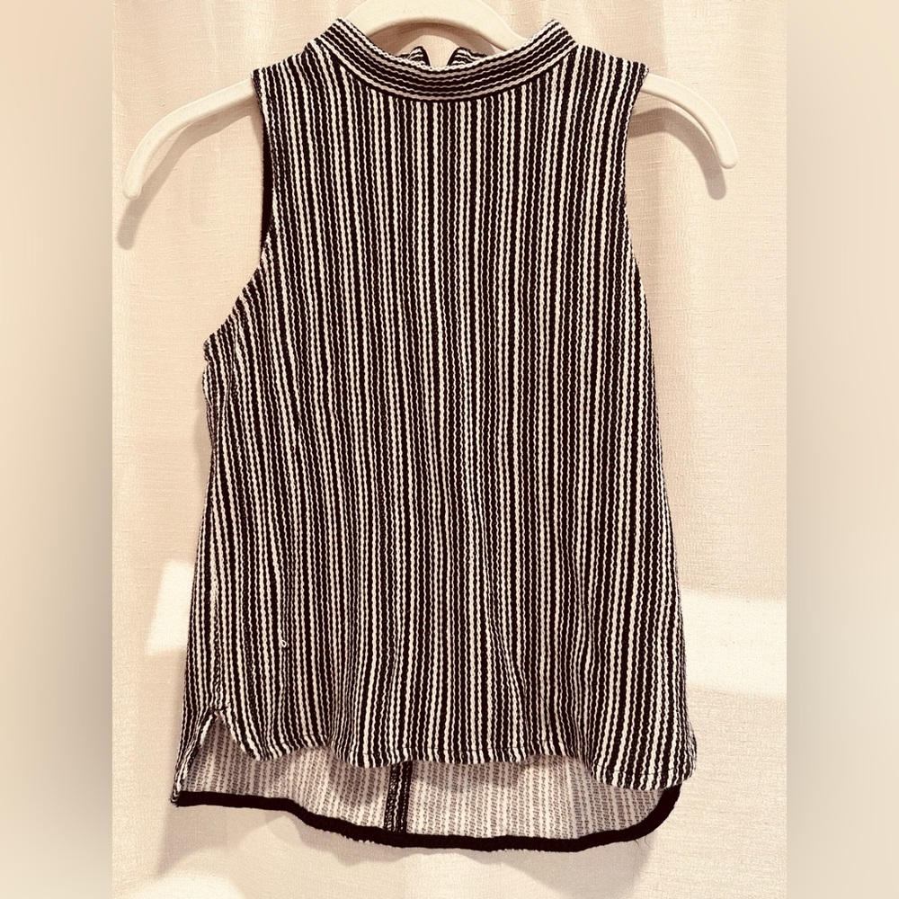 Madewell high neck navy and white tank, XS